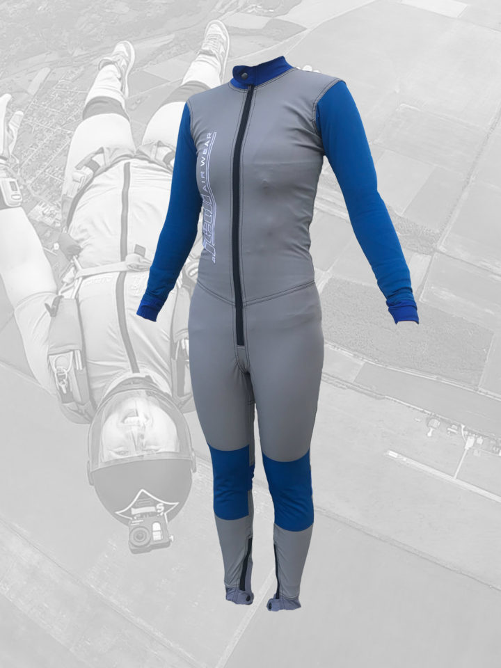 Dynamic skydiving suit